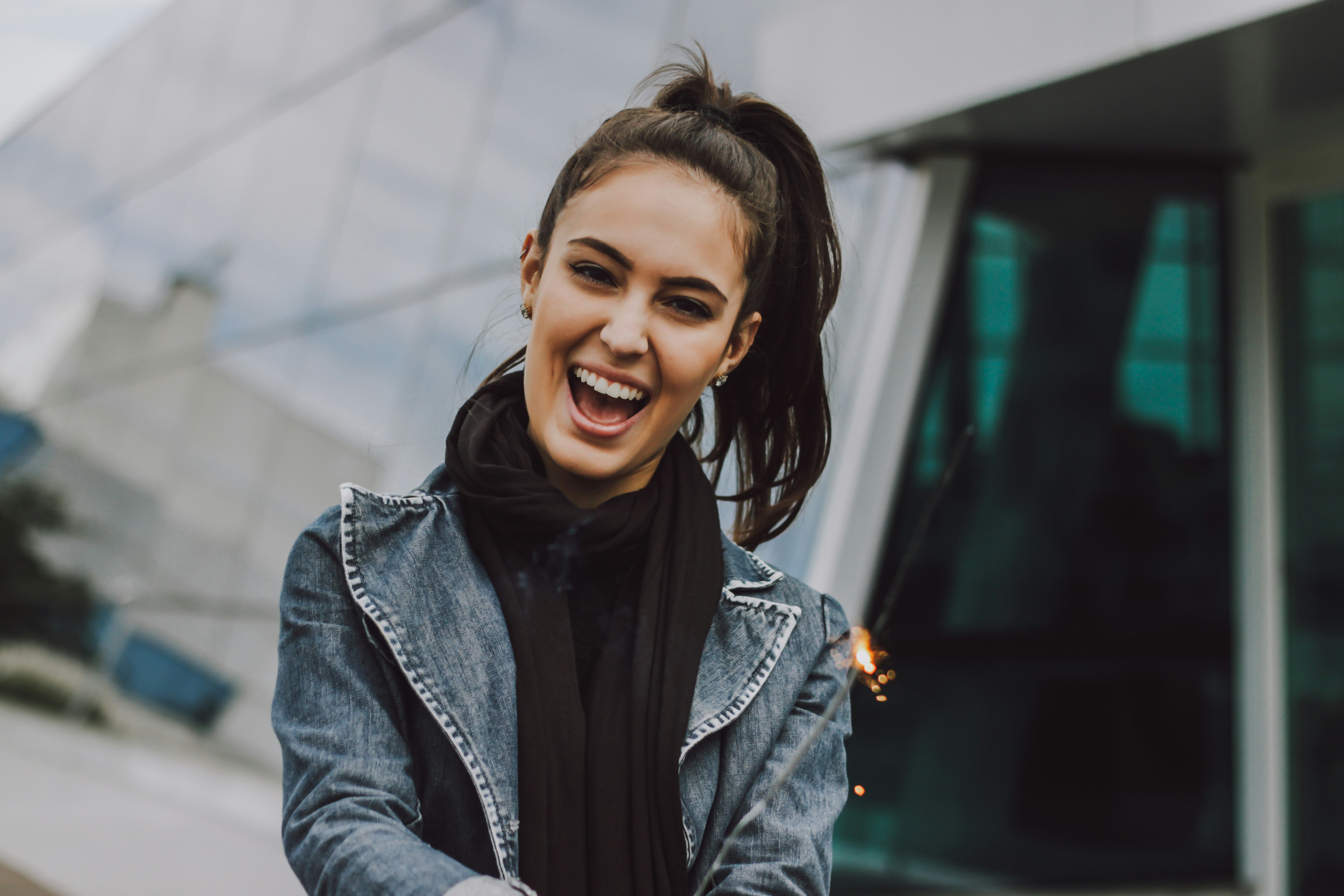 Young woman smiling - Individual health insurance coverage