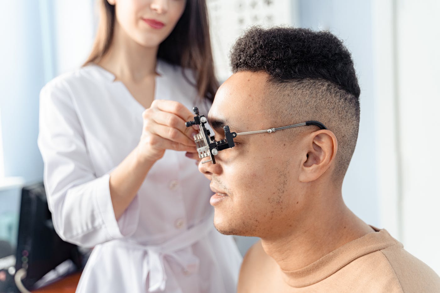 Patient receiving a comprehensive eye exam